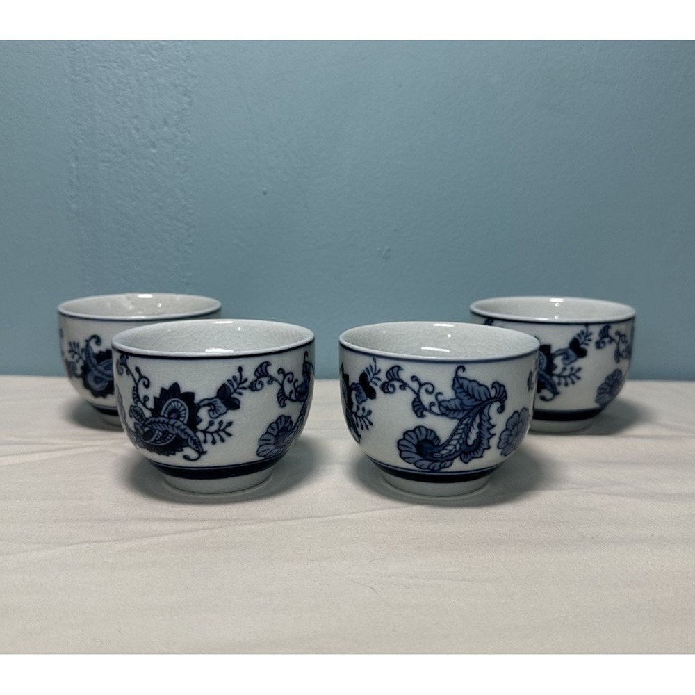 Pier 1 One Porcelain Chinese Tea Cups Cobalt Blue White Paisley Floral 4 pc Set